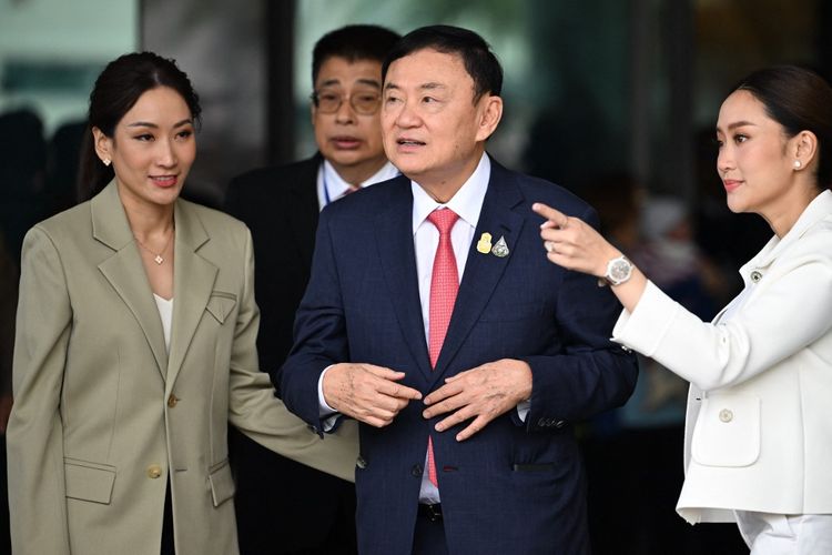 Tiba Di Thailand Mantan PM Thaksin Shinawatra Langsung Masuk Penjara