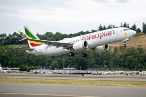 China Kandangkan Boeing 737 Max 8