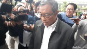 KPK Periksa Mantan Sekjen Kemenag Terkait Kasus Rommy