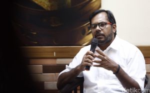 Ini Alasan Haris Azhar Tolak Jadi Saksi Prabowo – Sandi