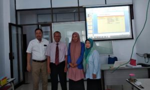 Mahasiswi  S-2 Kelahiran Arungkeke Jeneponto Ini Teliti Penyebab Kemiskinan Di Kampungnya