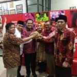 Kasrem 142 / Tatag Mamuju, Letkol M Imran alias Tantarayya makin mantap maju di Pilkada Bulukumba. Dia mengikuti wawancara di PDIP Sulsel