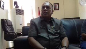 Nunggak Pembayaran Dua Bulan, PLN Segel Listrik KPU Lutim