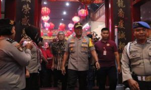 Wakapolda Sulsel Cek Keamanan Klenteng di Makassar Jelang Imlek