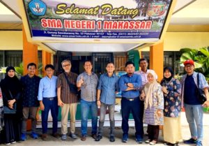 Rayakan HUT ke-70 SMANSA Makassar, IKA Gelar Reuni Semua Angkatan di Halaman Sekolah