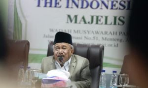 MUI Sebut PSBB Gagal Jika Pemerintah Dukung Kedatangan TKA Asal Cina