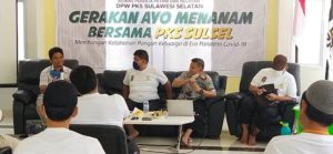 PKS Sulsel Inisiasi Gerakan Ayo Menanam Bersama