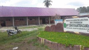 Pembangunan 4 RKB SDN 011 Rantepasang Lutra Hampir Rampung