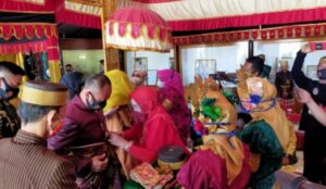 Raja Gowa Anugerahi Gelar Karaeng Tonang Untuk Pangdam Andi Sumangerukka