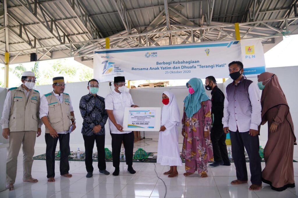 PLN Bantu 75 ribu Anak Yatim Dan Dhuafa