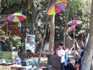 Kades Jenetallasa Gowa Tata Hutan Jadi Desa Wisata