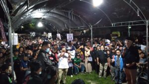 Massa Padati Kampanye Dialogis Thahar-Rahmat Di Lapangan Salassa Lutra