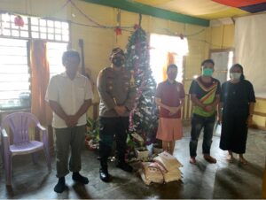 Jelang Natal, Kapolres Sinjai Kunjungi Rumah Pastori