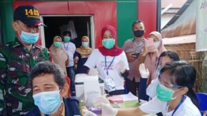 1.460 Nakes Palopo Divaksin Sinovac