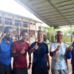 Bupati Lutim Budiman main tenis di ATC Makassar sebagai tamu istimewa di Lapangan Tenis Indoor BPPAUD dan Dikmas Sulsel.