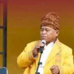 Bupati Toraja Utara Yohannes Bassang (Ombas) menginstruksikan semua ASN wajib kenakan busana Toraja Pa’tannun yang benar.