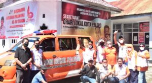 Serahkan Ambulans Untuk Warga Palopo, Ini Harapan Farid Kasim Judas