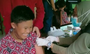 165 Siswa SDN 107 Lagego Lutim Selesai Divaksin Covid-19