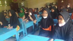 Murid SD Inpres Banta-bantaeng I Belajar Mendongeng