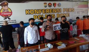 Polres Bone Ungkap 21 Kasus Narkotika Dalam Operasi Antik