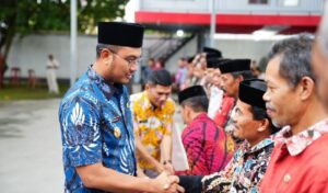 Bupati Sinjai Berhentikan 13 Kepala Desa