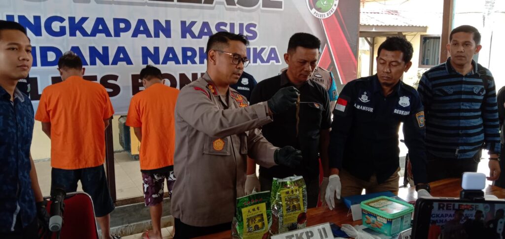 Satres Narkoba Bone Amankan 2 Kilogram Sabu