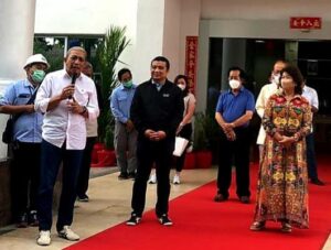 Erwin Aksa Buka Puasa Bersama Masyarakat Desa Punagaya