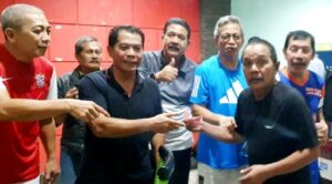 Gubernur Kaltara Zainal Arifin Paliwang Lepas Kangen Bersama PAS82 Di Lapangan Futsal Solmed Makassar