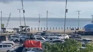 Pemudik Padati Pelabuhan Bira Bulukumba