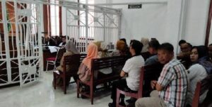 Simpatisan Terdakwa Hadiri Sidang Lanjutan Korupsi PDAM Makassar
