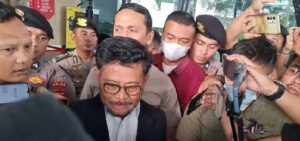 3 Jam Lebih KPK Periksa Mentan Syahrul