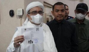 Bebas Bersyarat, Habib Rizieq Dilarang Umrah