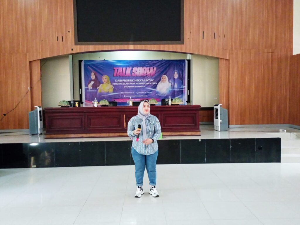 Talk Show Di Maros, Putri Dakka Motivasi Perempuaan Jadi Mandiri