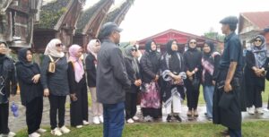 Ketua DWP Kemendikbud Ristek : Jempol Untuk Masyarakat Toraja