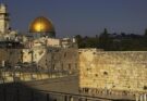Netanyahu larang Muslim kunjungi Masjid Al Aqsa mulai tanggal 10 Maret 2024 dengan alasan keamanan. Hamas menolak