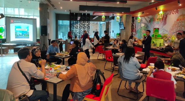 Ibis Makassar City Center Perkenalkan Lorong Ramadan program buka puasa outdoor dekorasi mengadopsi lorong unik Makassar