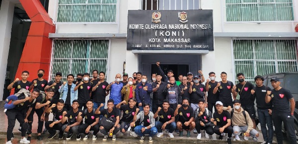 Kejari Makassar selidiki dugaan penyimpangan pengelolaan dana hibah KONI Makassar periode 2022/2023. Jaksa sudah memeriksa Ahmad Susanto