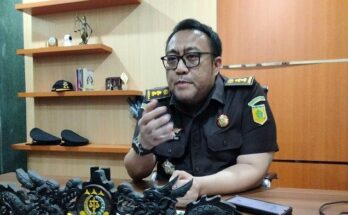Bidang Pidana Khusus Kejaksaan Negeri (Kejari) periksa pengurus KONI Makassar terkait kasus dugaan korupsi dana hibah
