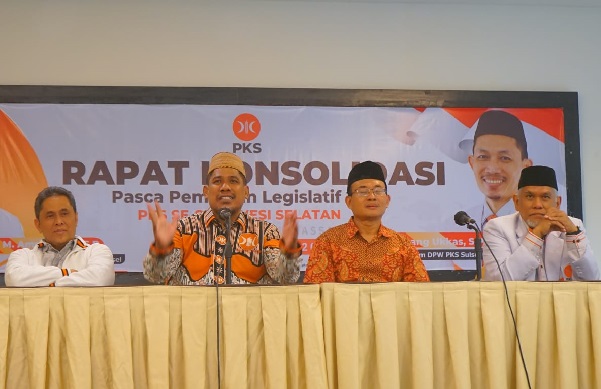Dewan Pimpinan Wilayah PKS Sulsel Rakor Songsong Pilkada Serentak 2024 di Hotel Dalton, Selasa (19/3/2024)