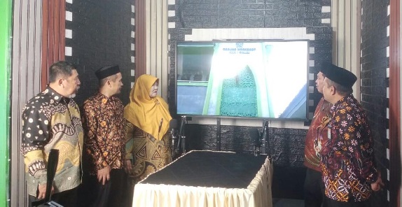 MAN 1 Sinjai Punya Karampuang Podcast untuk mendukung olah kemapuan berbicara murid dan guru sekolah tersebut