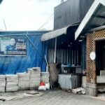 Tetangga protes RM Boneta Tamalanrea, di Jl Perintis Kemerdekaan Makassar karena menganggap membuang limbah bukan pada tempatnya.