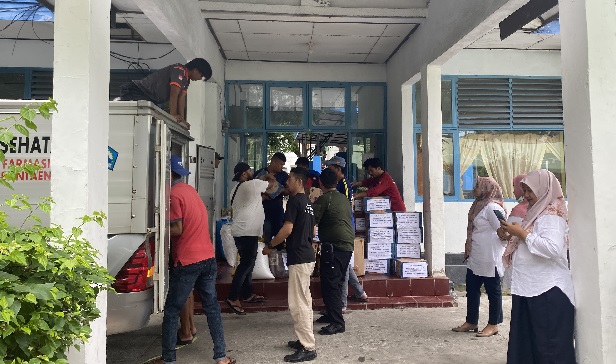 Dinkes Bantaeng salurkan bantuan kemanusiaan sebagai bentuk kepedulian terhadap korban terdampak bencana di Sulawesi Selatan