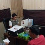 Seorang anggota PPK Kajang mundur setelah mendapat protes masyarakat setempat. Ahmad mengundurkan diri usai pelantikan