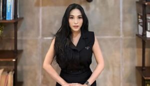 SYL Mengaku Berutang Budi Pada Orang Tua Nayunda