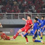 Usai menghajar Thailand pada laga final di Stadion Bung Tomo Surabaya, Indonesia Juara AFF U-19 tahun 2024 lewat gol tunggal Jens Raven