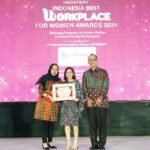 FIFGROUP raih penghargaan Indonesia Best Workplace for Women 2024 in Encouraging Employee Welfare and Equality dari Herstory.id.