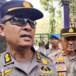 Mahasiswa UNM bentrok melibatkan mahasiswa Fakultas Teknik (FT) dan Fakultas Bahasa dan Sastra (FBS), Kamis (26/9/2024) siang.