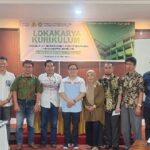 Magister Ilmu Pemerintahan Pascasarjana Universitas Pancasakti Makassar lokakarya kurikulum di Hotel Denpasar Makassar, Rabu (9/10/2024).