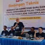 Kepala Bagian Umum Balai Besar Guru Besar Sulawesi Selatan, Drs Harisman mengatakan, tantangan guru makin berat