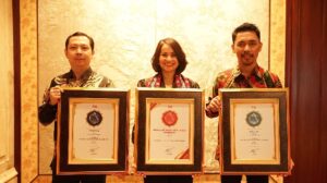 FIFGROUP Raih Tiga Penghargaan Di Indonesia Customer Experience Award 2024